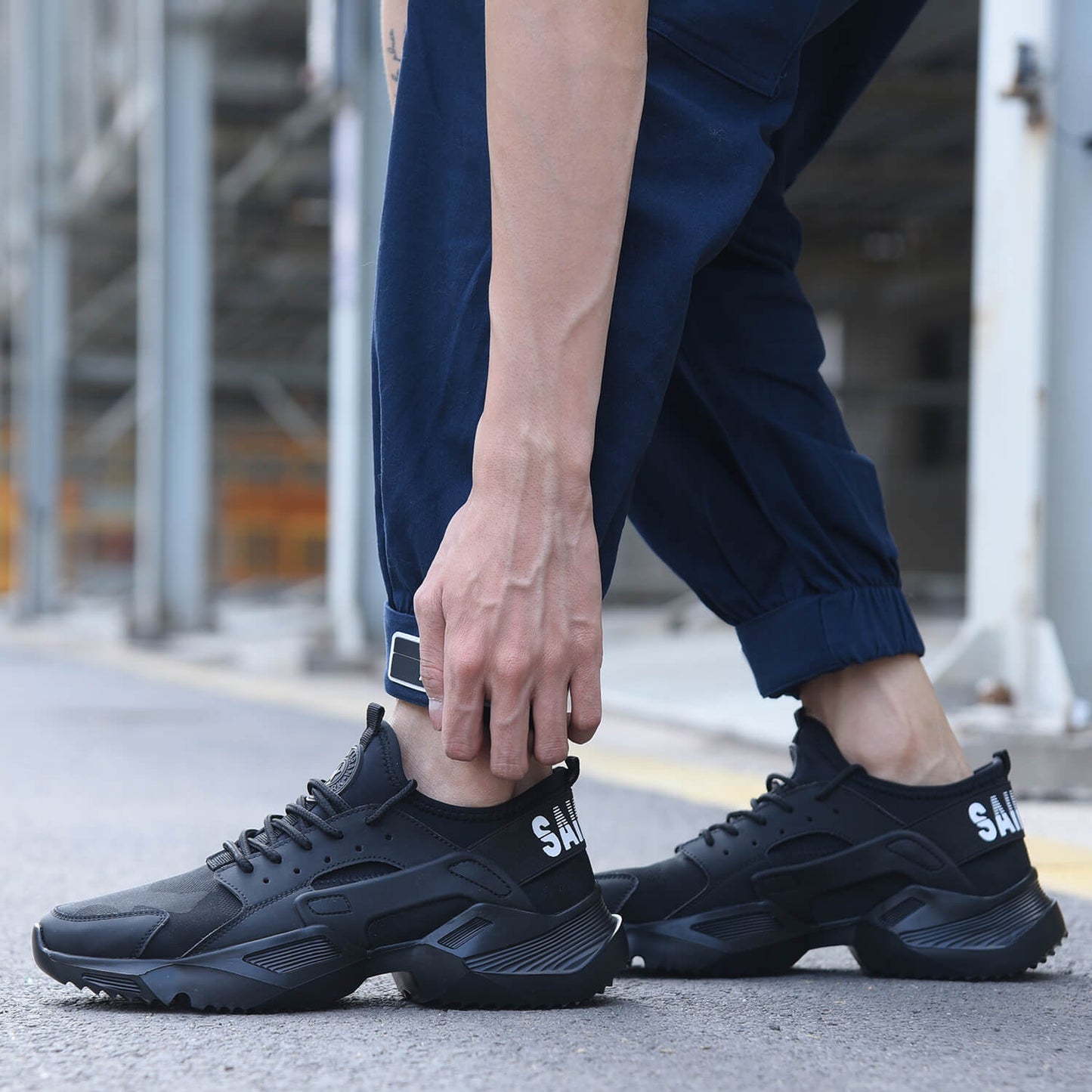 Maven Steel Toe Lightweight Work Sneakers