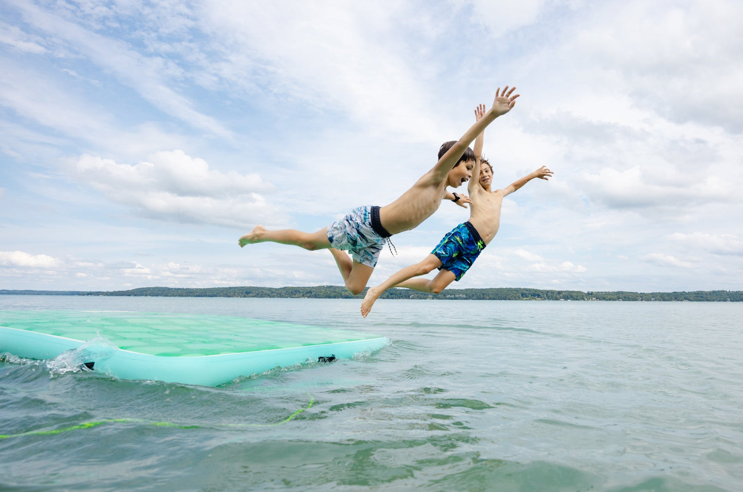 RadPadz Cannonballer | Croc | 6’ x 12’ Inflatable Platform