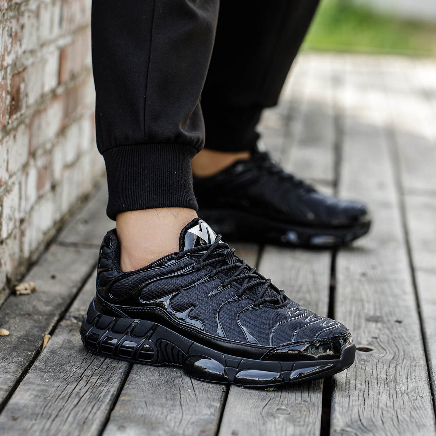 Maven Lightweight Steel Toe Safety Shoes