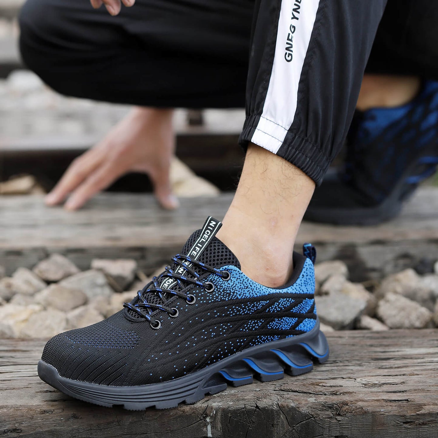 Maven Steel Toe Non-Slip Work Sneakers